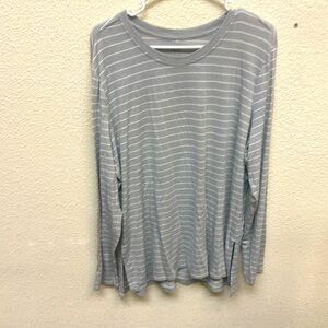 Time and Tru XL long sleeve tee